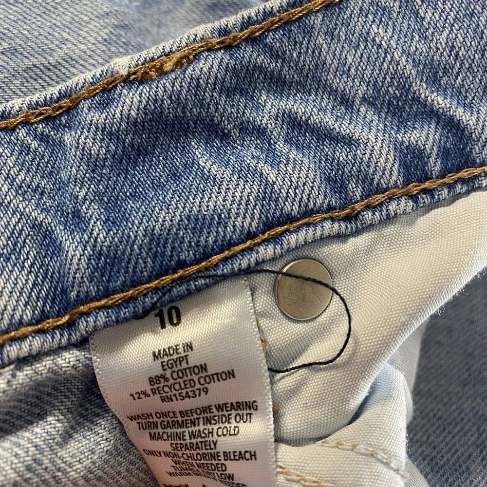 Aeropostale Womens Jeans Blue Denim Mom Jean Distressed Destroyed Cotton 10